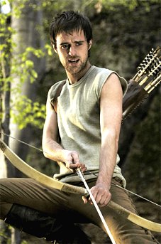 Jonas Armstrong as Robin Hood