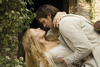 Sienna Miller, Charlie Cox